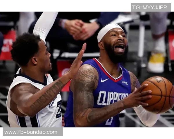 快船最后一攻战术设计巧妙小范与卢的配合展现战术智慧 快船最后一攻战术设计巧妙小范与卢的配合展现战术智慧